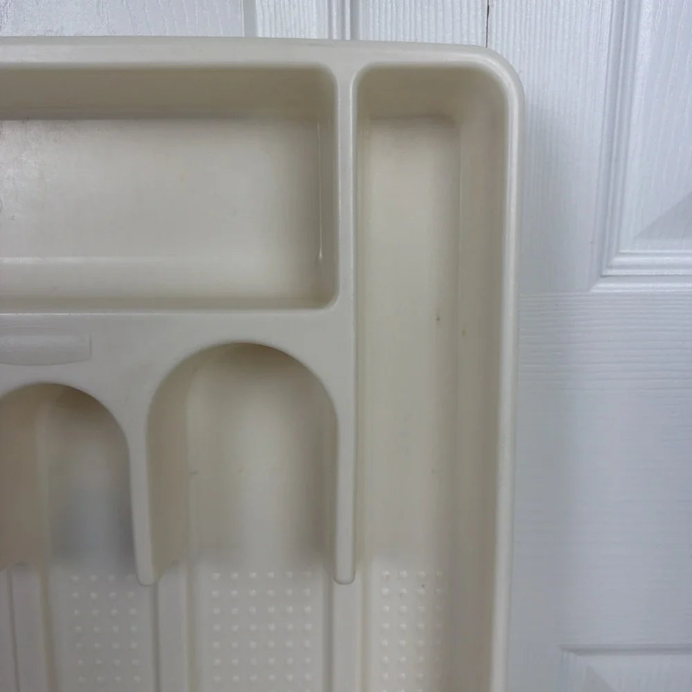 Rubbermaid Cutlery Silverware Holder Tray Ivory Plastic 6 Slot 2925 Vintage